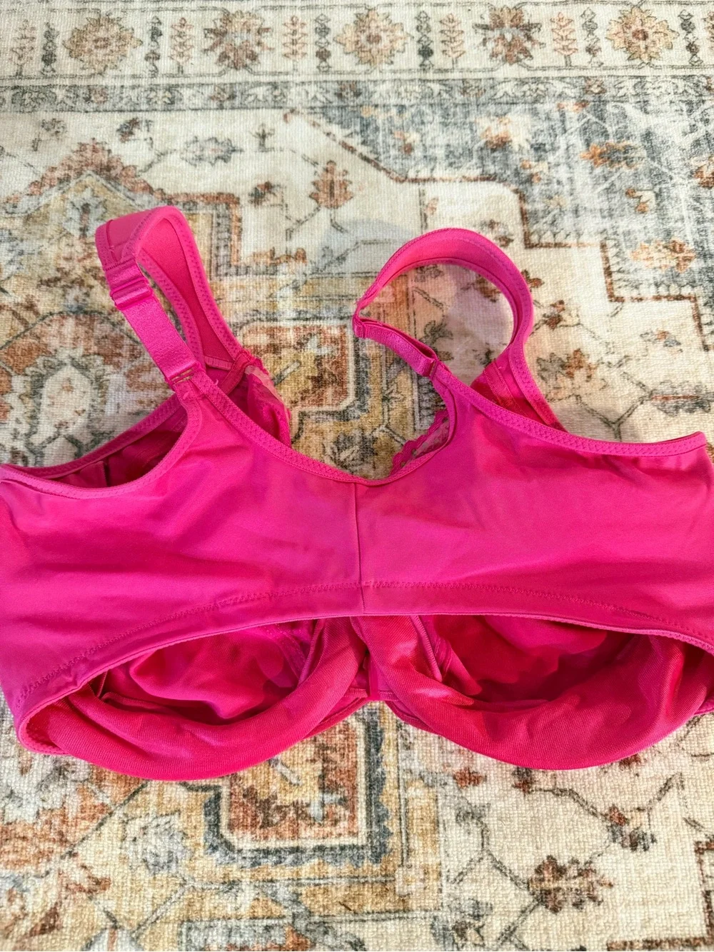 Glamorise Wonderwire fuchsia front closure bra